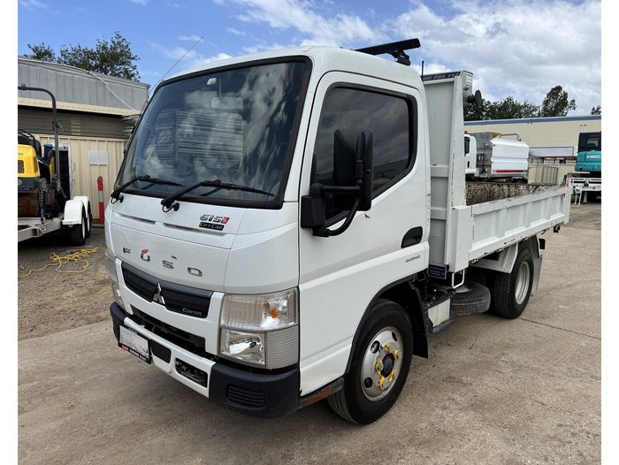 2022 Mitsubishi Canter 615
