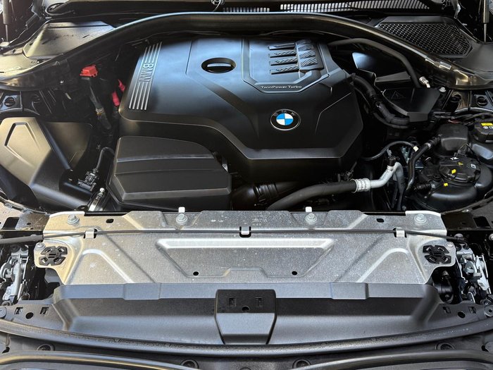 2022 BMW 3 Series 330i M Sport G20 Black Sapphire