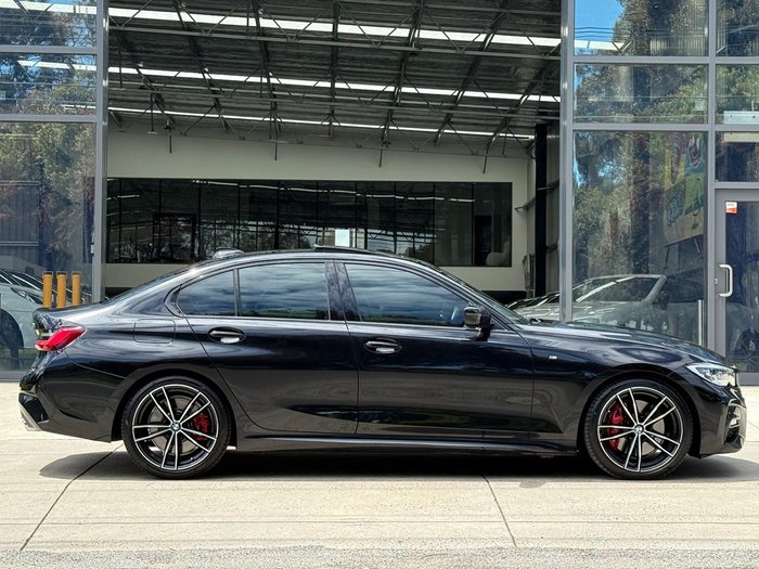 2022 BMW 3 Series 330i M Sport G20 Black Sapphire