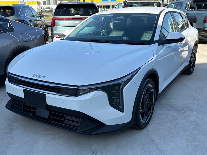 2025 KIA K4 SPORT+