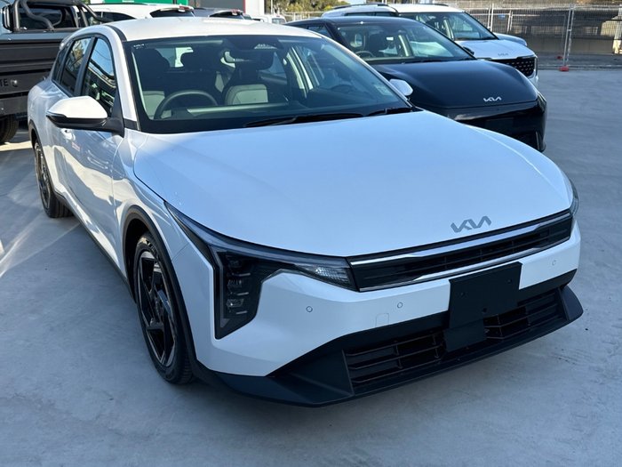 2025 KIA K4 SPORT+