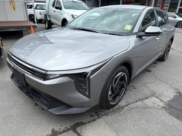 2025 KIA K4 SPORT