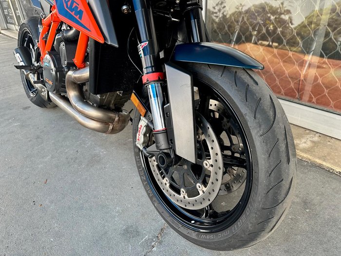 2020 KTM 1290 Super Duke R Super Duke Orange