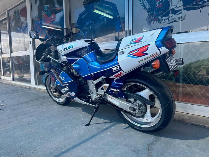 1993 Suzuki GSX-R750