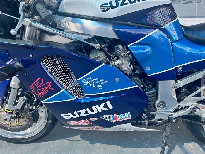 1993 Suzuki GSX-R750 GSX-R Blue