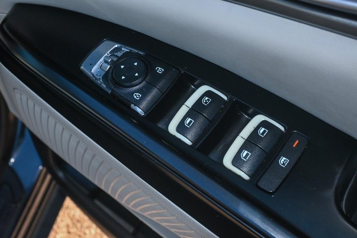 2021 Kia Carnival S