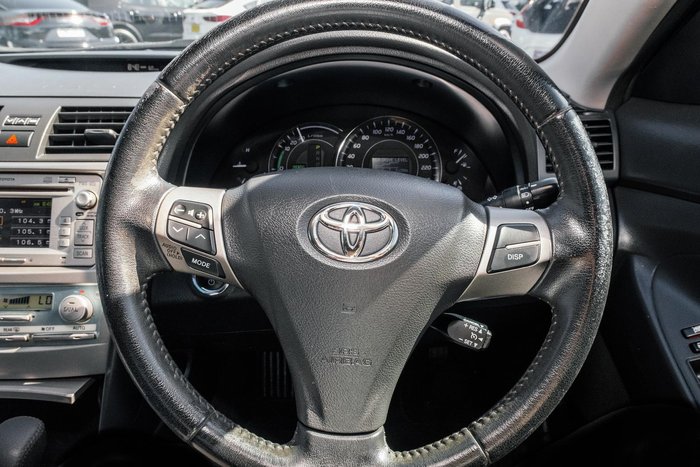 2011 Toyota Camry Hybrid Luxury