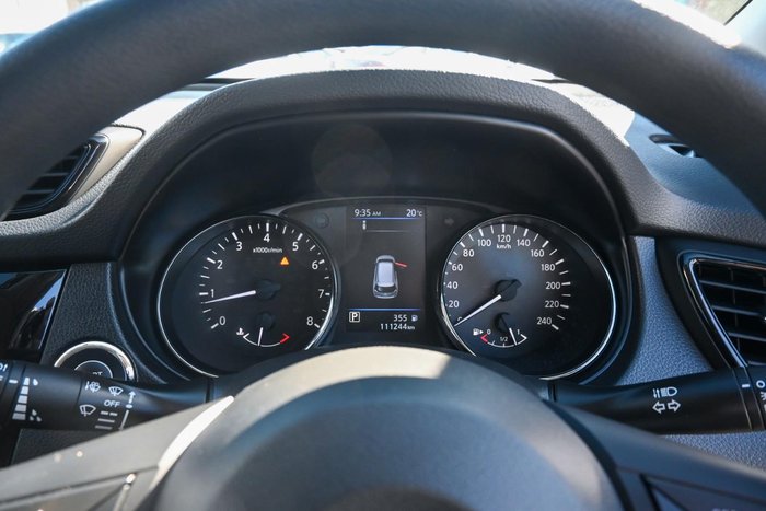 2022 Nissan X-TRAIL ST