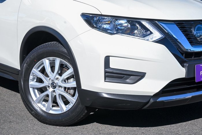 2022 Nissan X-TRAIL ST