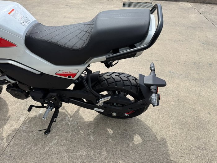 2025 CFMOTO XO PAPIO TRAIL NEBULA WHITE