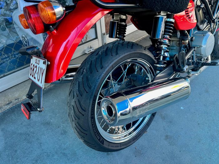 2010 Ducati GT 1000 SportClassic Red