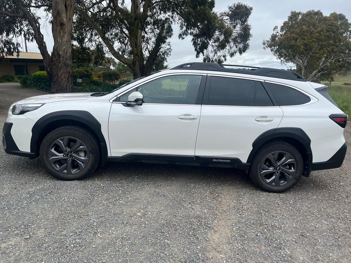 2022 Subaru Outback AWD