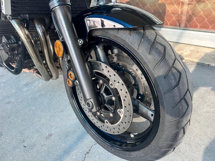 2016 Yamaha XJR1300 XJR Silver