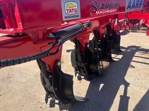 0 TATU AARP 10 BLADE REVERSIBLE MOLDBOARD PLOUGH NEW RED