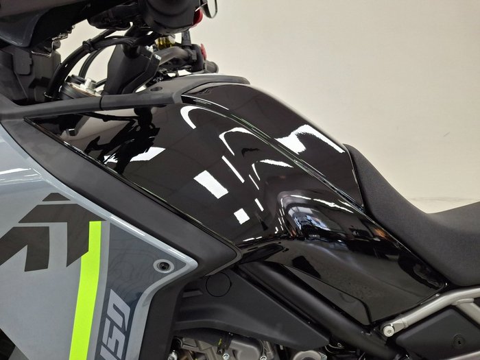 2025 CFMOTO 450 MT grey