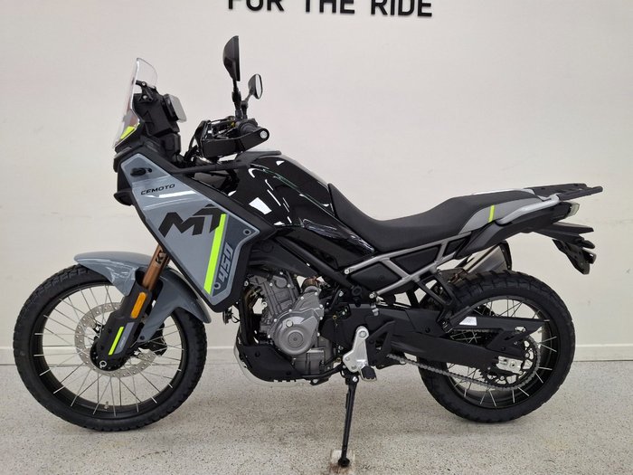 2025 CFMOTO 450 MT grey