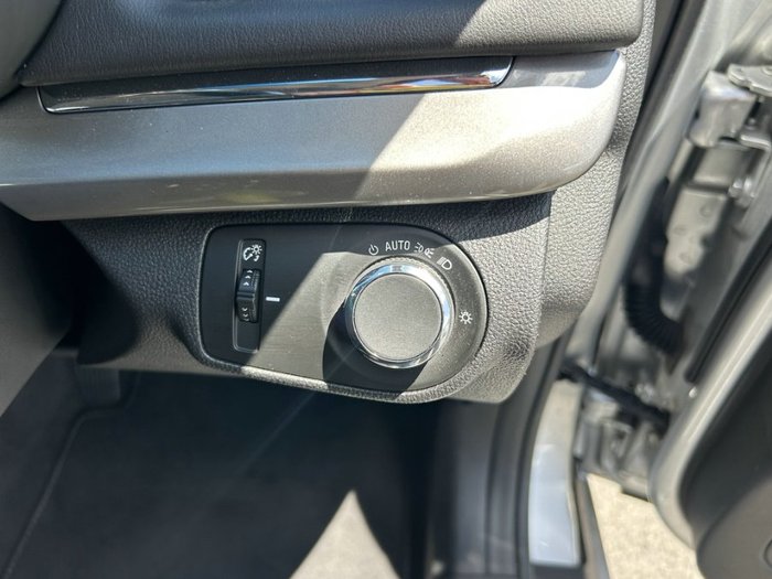 2013 HOLDEN COMMODORE International