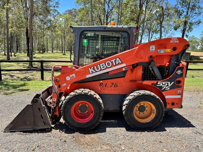 Kubota Ssv75
