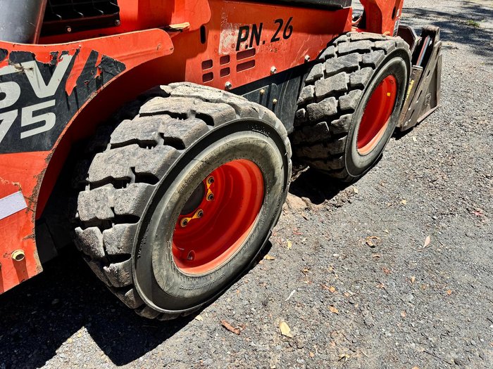 Kubota Ssv75
