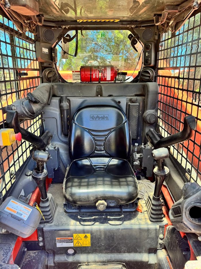 Kubota Ssv75