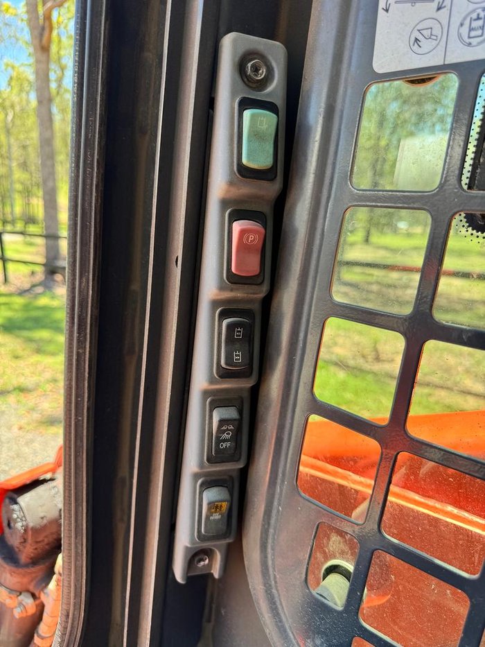 Kubota Ssv75