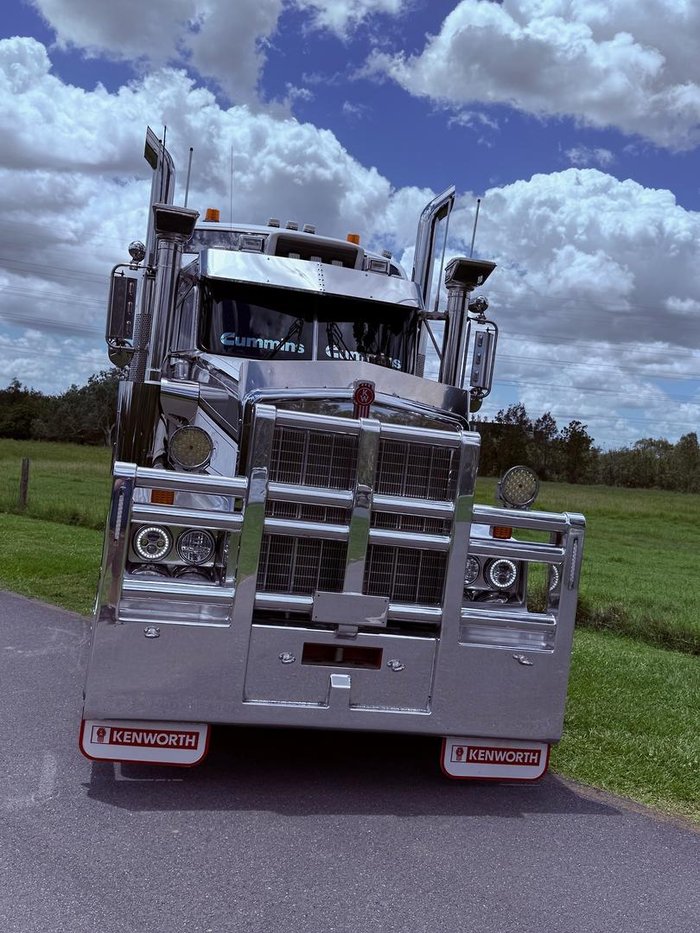 2018 Kenworth T659 240t GCM - FRESH REBUILD White