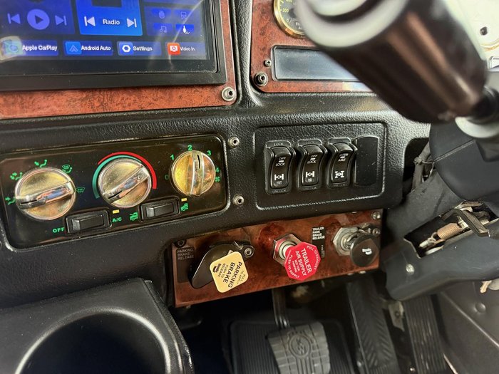 2018 Kenworth T659 240t GCM - FRESH REBUILD White