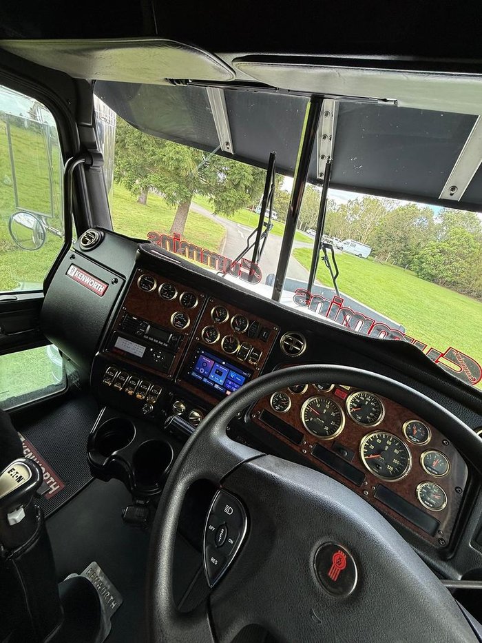 2018 Kenworth T659 240t GCM - FRESH REBUILD White