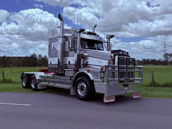 2018 Kenworth T659 240t GCM - FRESH REBUILD White