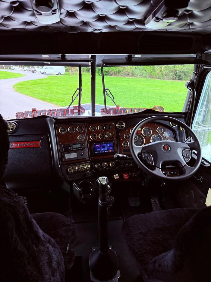 2018 Kenworth T659 240t GCM - FRESH REBUILD White