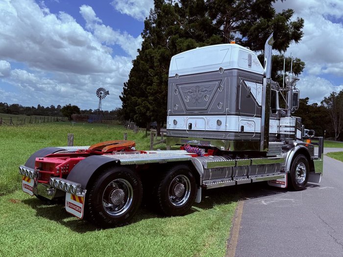 2018 Kenworth T659 240t GCM - FRESH REBUILD White