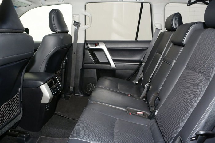 2020 Toyota Landcruiser Prado VX