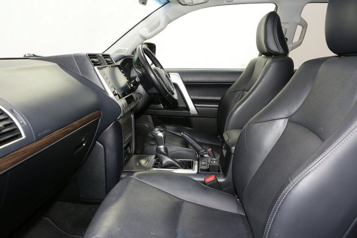 2020 Toyota Landcruiser Prado VX