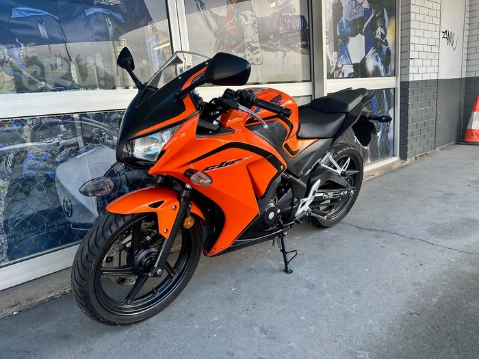2016 Honda CBR300R CBR Orange