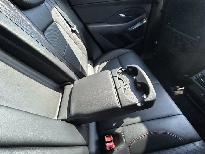 2020 JAGUAR E-PACE P250 CHEQUERED FLAG