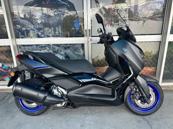 2024 Yamaha XMAX 300 (CZD300A) XMAX Black