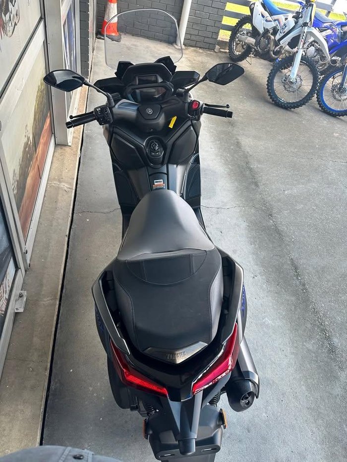 2024 Yamaha XMAX 300 (CZD300A) XMAX Black