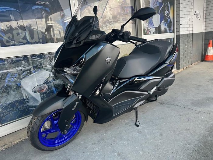 2024 Yamaha XMAX 300 (CZD300A) XMAX Black