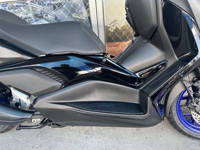 2024 Yamaha XMAX 300 (CZD300A) XMAX Black
