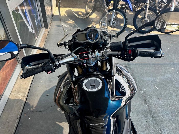 2014 Triumph Tiger 800 XC SE Tiger Black