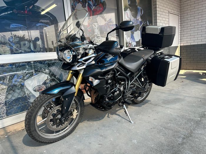 2014 Triumph Tiger 800 XC SE Tiger Black