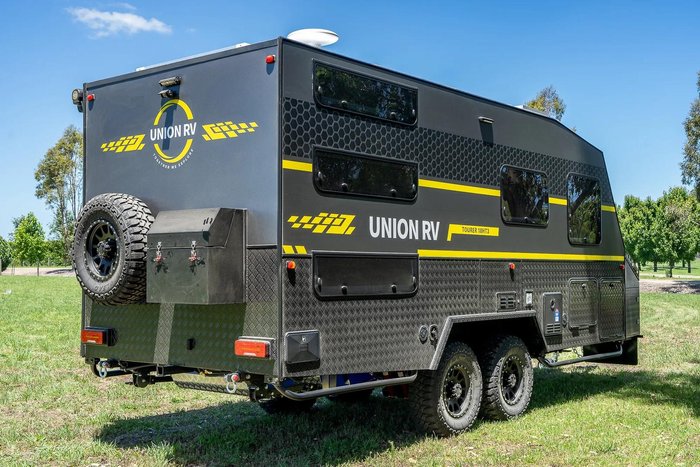 2025 Union RV 18Ht3