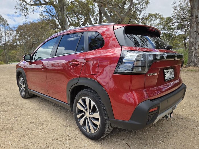 2023 Suzuki S-Cross Plus