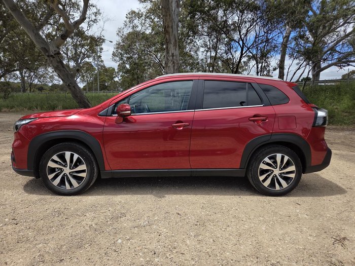 2023 Suzuki S-Cross Plus