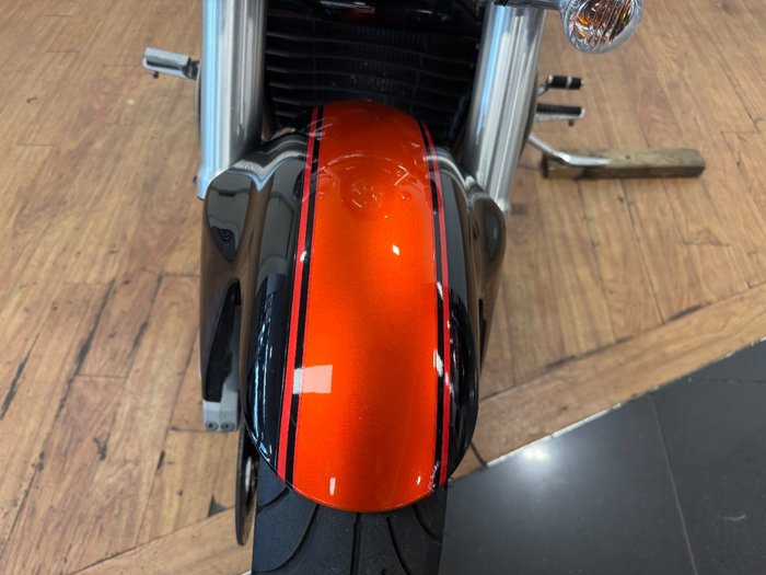 2011 Suzuki VZR 1800 BOULEVARD (M109R) Black