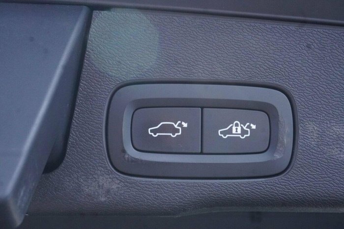 2017 Volvo XC60 T5 Inscription