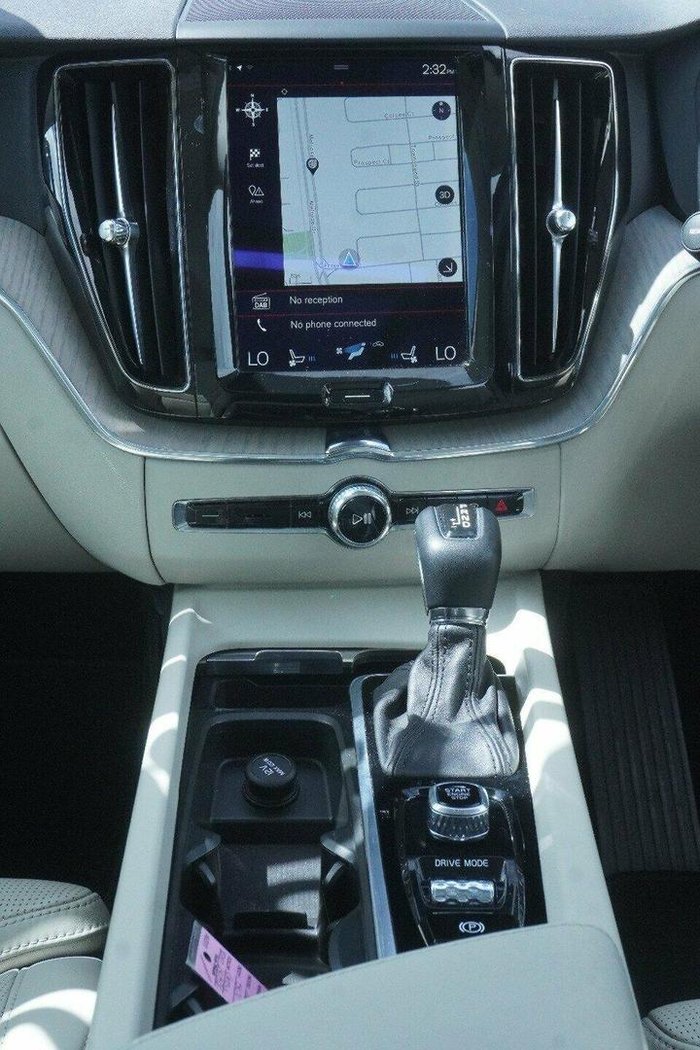 2017 Volvo XC60 T5 Inscription