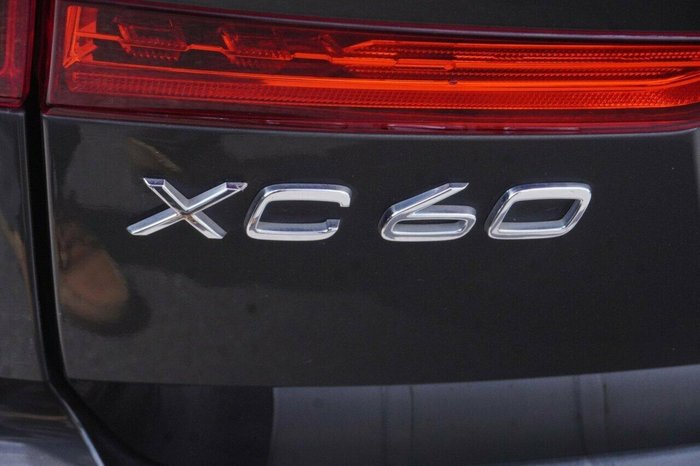 2017 Volvo XC60 T5 Inscription