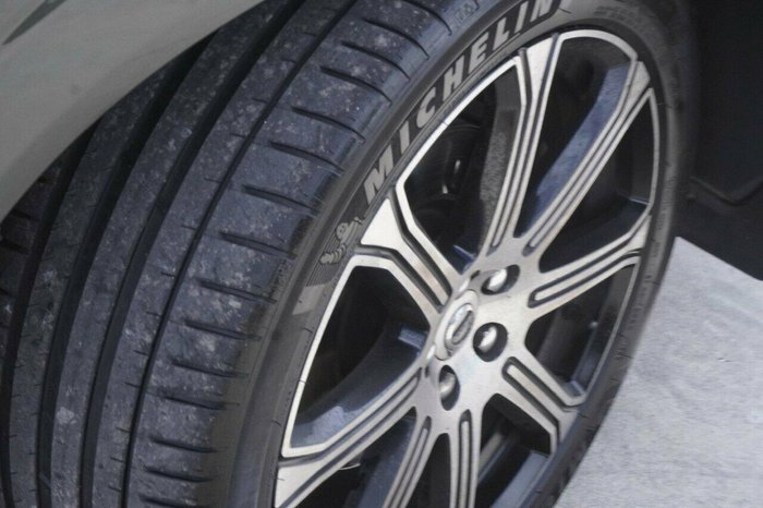 2017 Volvo XC60 T5 Inscription