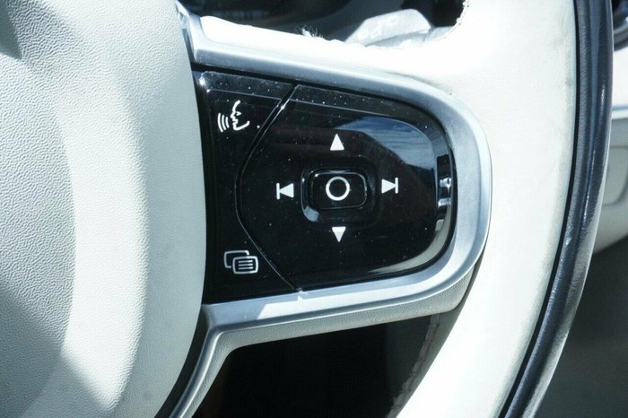 2017 Volvo XC60 T5 Inscription